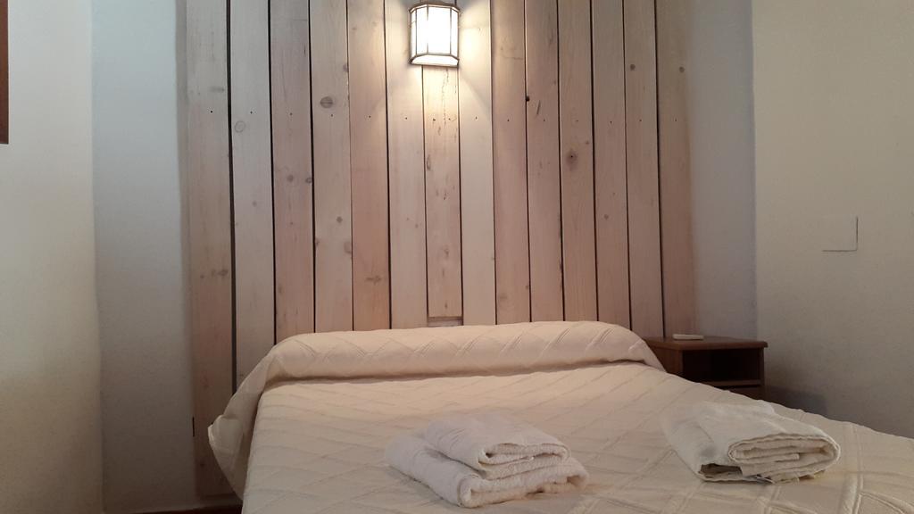 Albergue De Espiel Exteriér fotografie